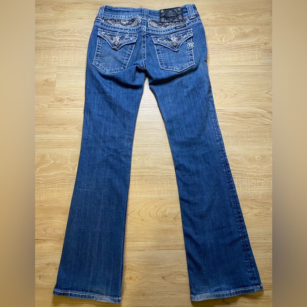 Miss Me Mid-Rise Bootcut Jeans size 27